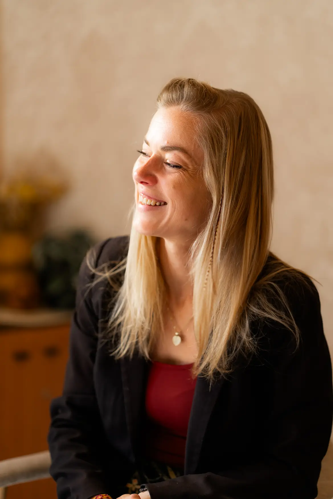 Portret van Eline Brosens in de praktijk